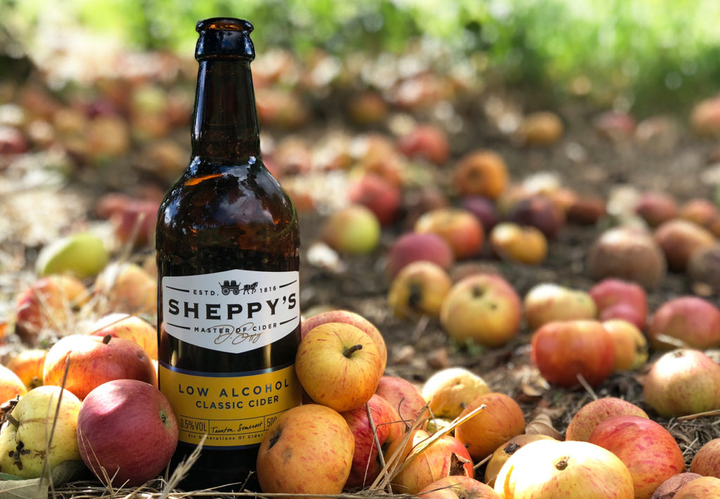 low-alcohol-poster-Apple-and-bottle-1024x710 low-alcohol-poster-Apple-and-bottle-1024x710